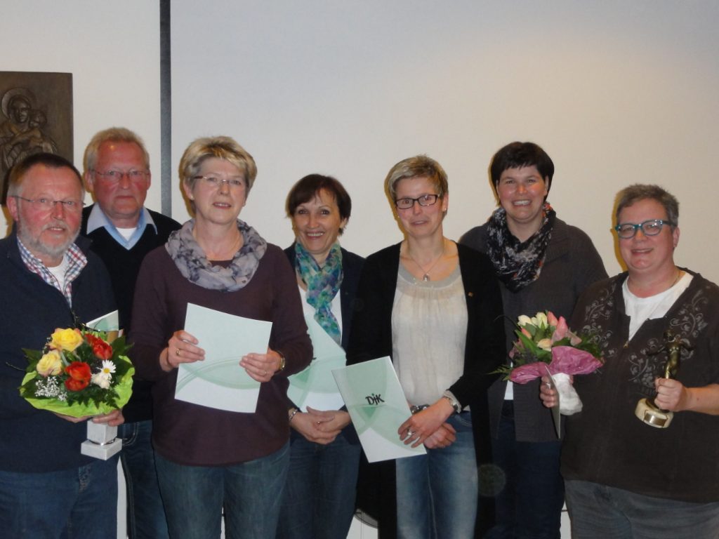 v.l.: Hermann Drücker, Bernhard Masmeier, Christa Teutrine, Ursula Hagenlüke, Petra Remmert, Marion Witte, Cordula Kosok